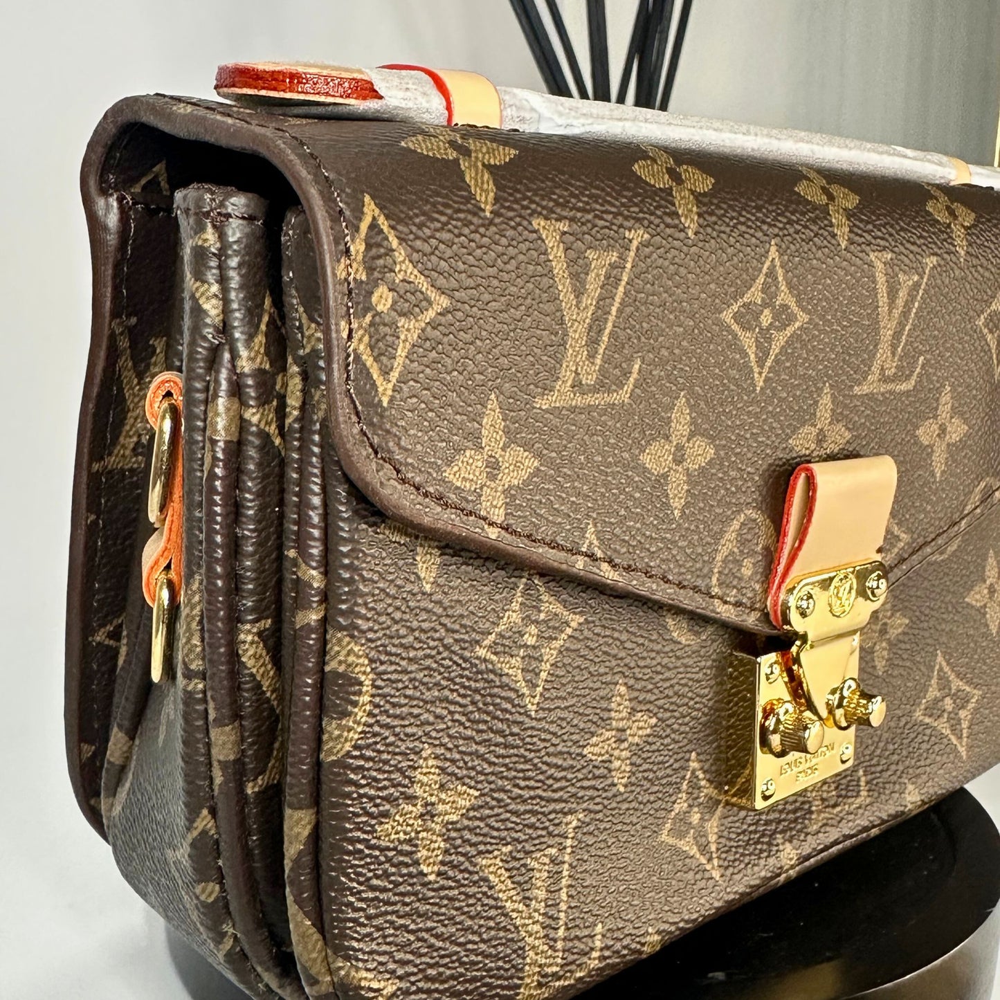 SAC LV POCHETTE METIS