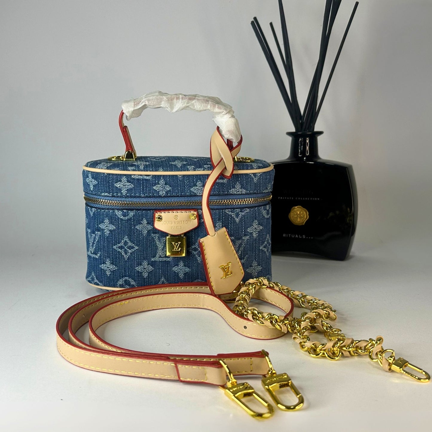 SAC LV VANITY