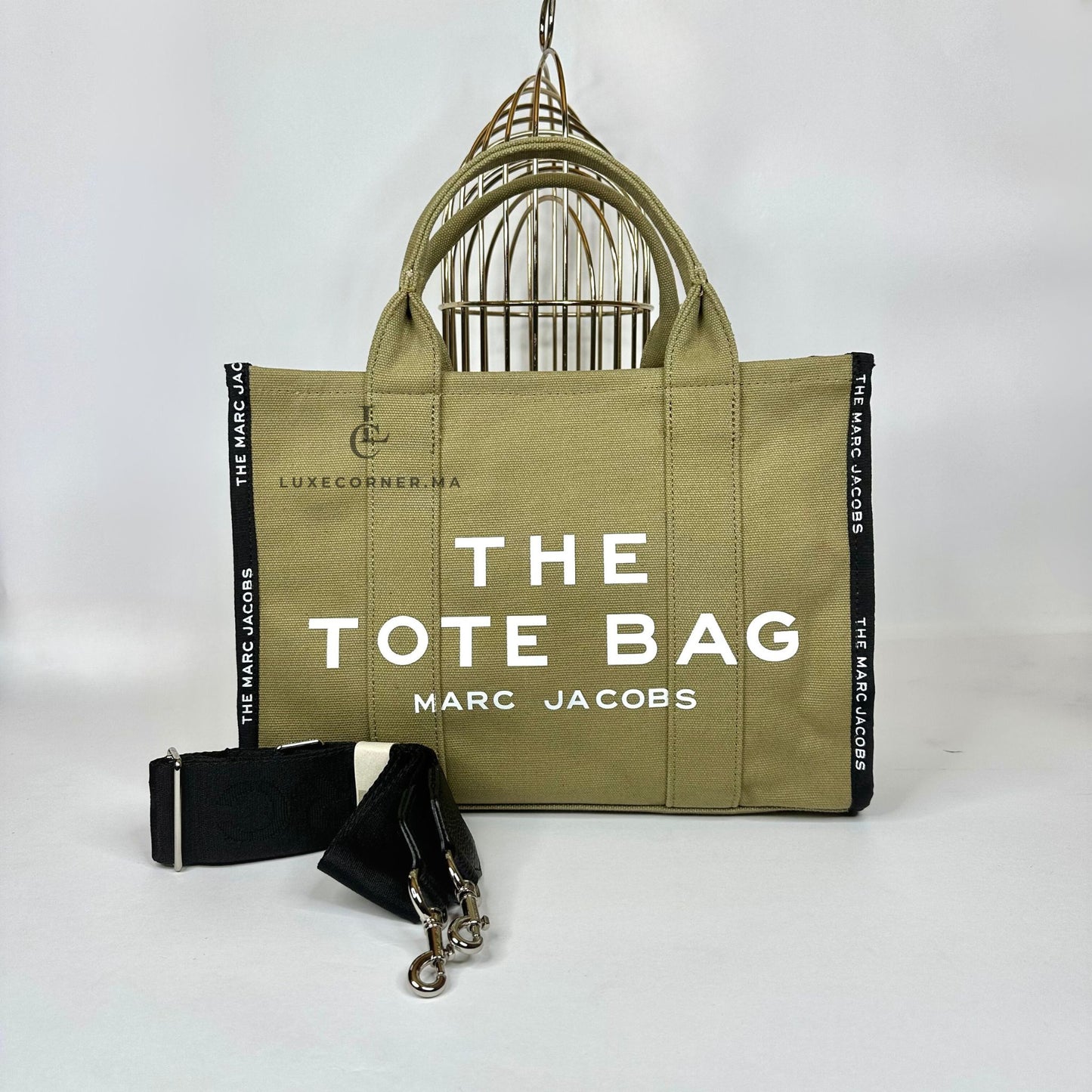 Marc Jacobs - The Tote Bag