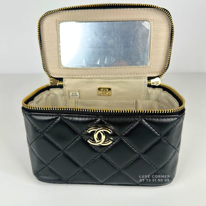 Sac Chanel Long vanity avec chaine